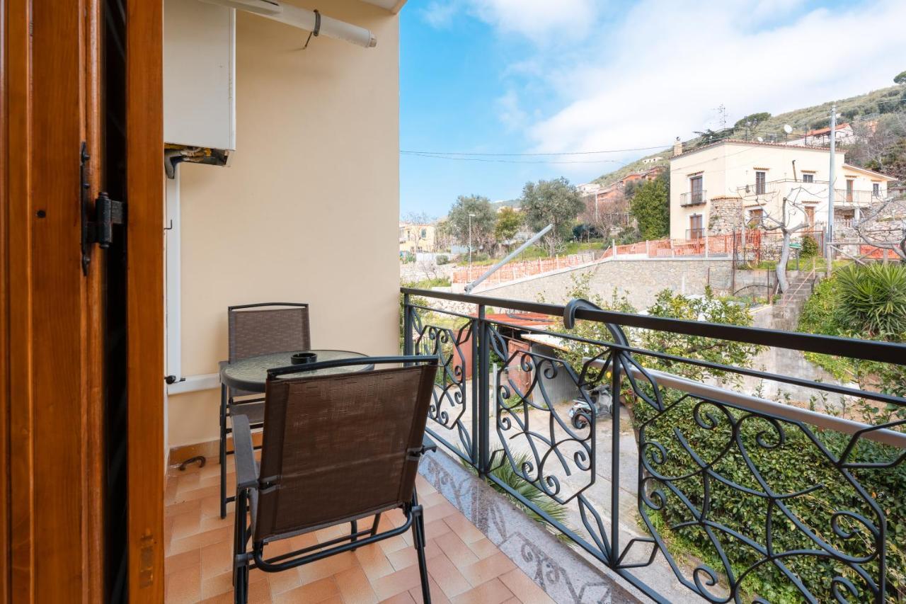 Seascape - Noemi'S Rooms Vico Equense Exterior photo